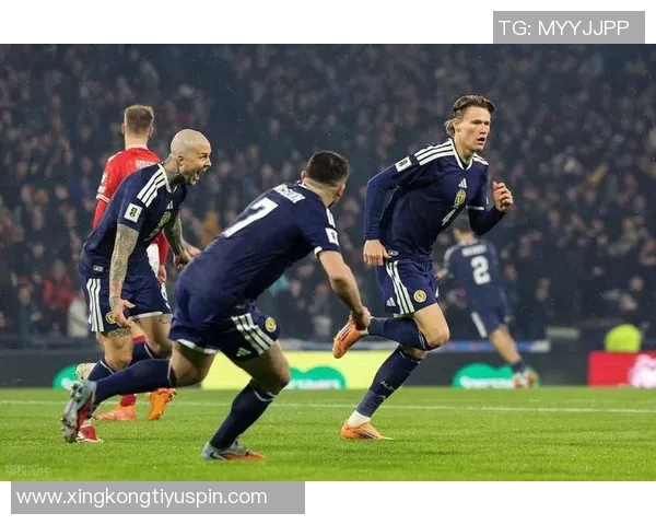 麦克托米奈倒钩破世界纪录脚尖高度超越奥努阿楚引发热议